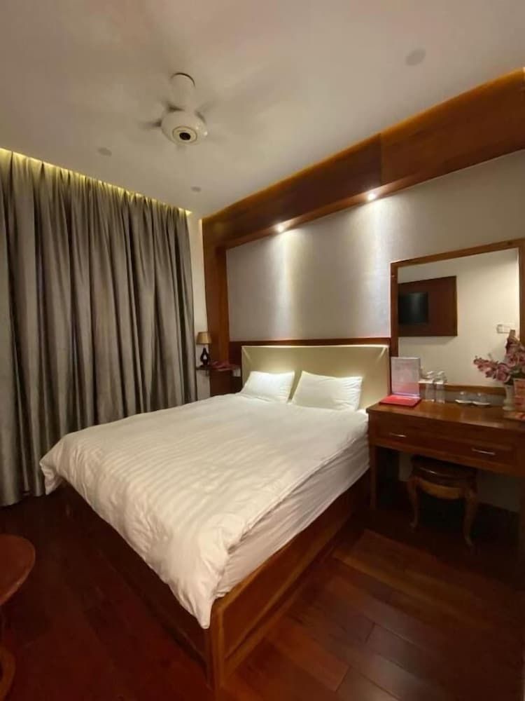 Pandora Hotel CT by Bay Luxury 2