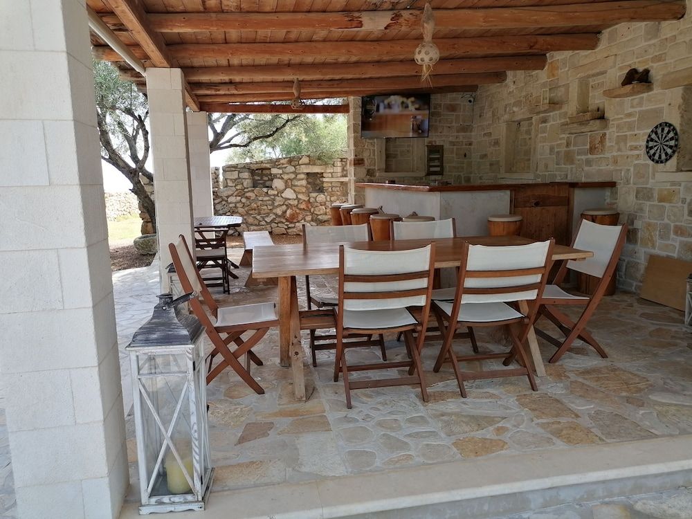 Kymaros Villas 2
