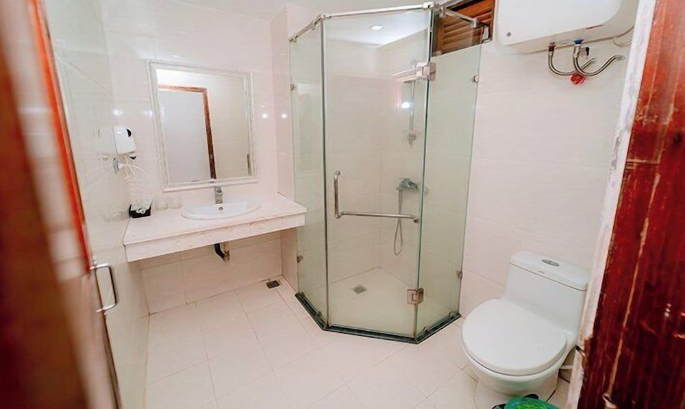 Hoa Hong 1 Hotel SS - by Bay Luxury 3