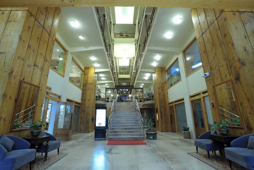 Hotel Phuntsho Pelri 3 estrellas en Thimphu