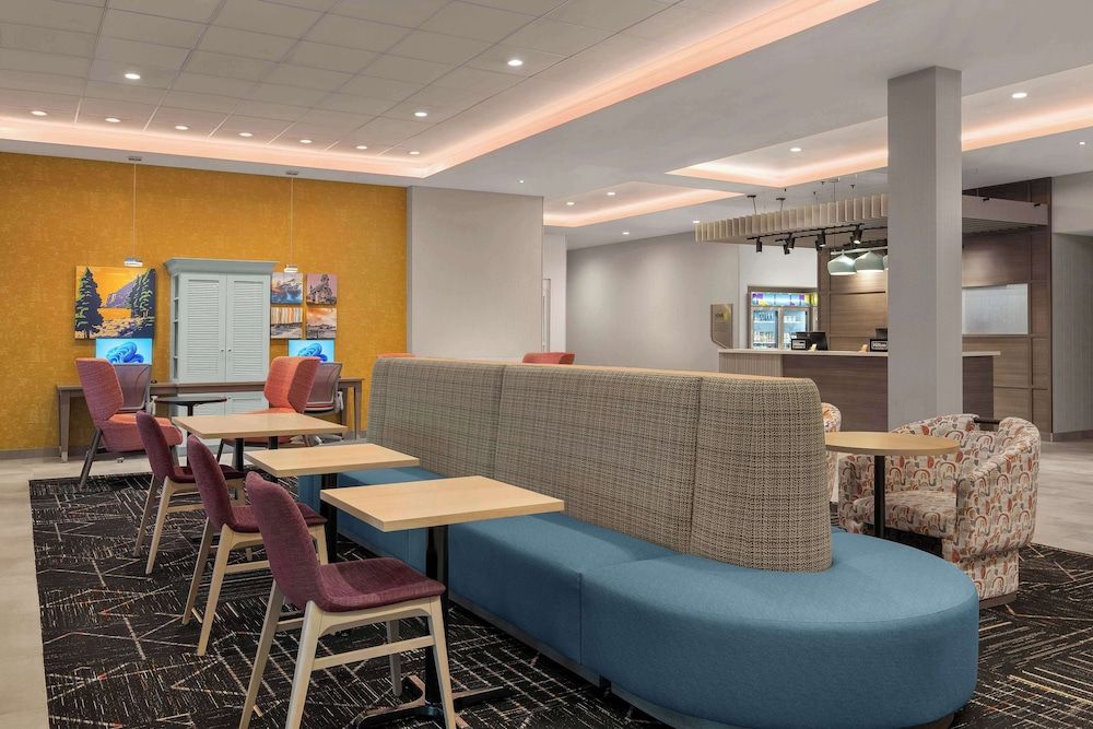 Home2 Suites By Hilton Eureka 3