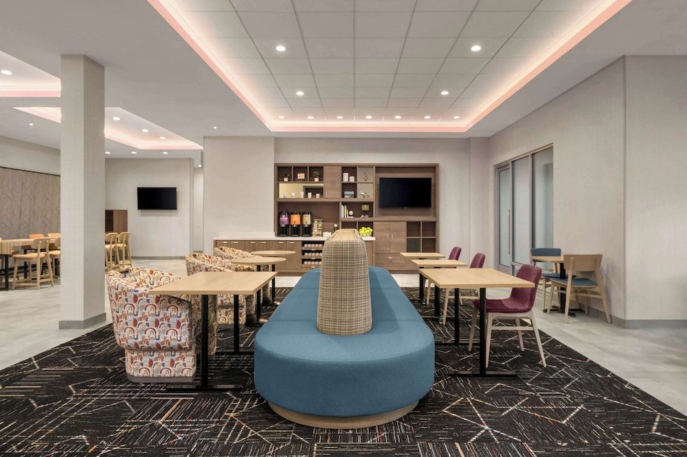 Home2 Suites By Hilton Eureka 2