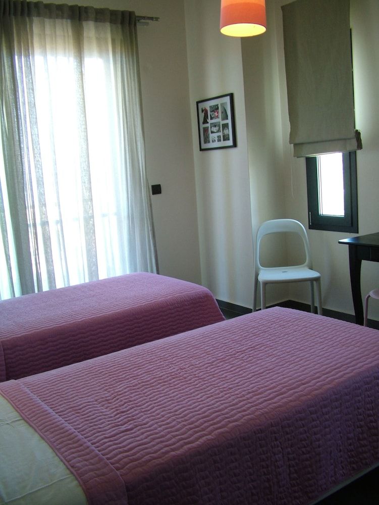 Sugar and Almond - Luxury Apartments 3