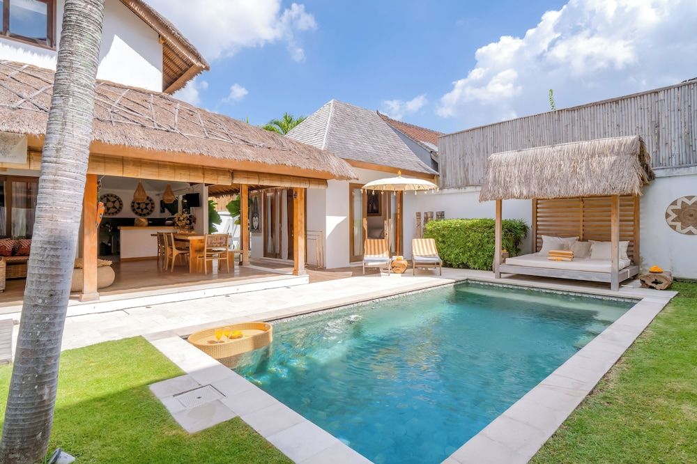 Villa Waterlily by Villa Finder -1 estrellas en Badung