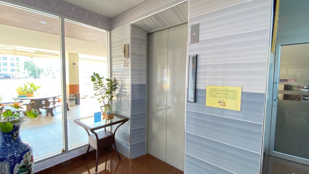 Winner Prachinburi & Serviced Apartment 2