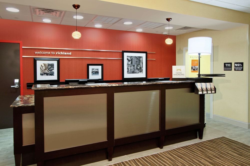 Hampton Inn Richland 2