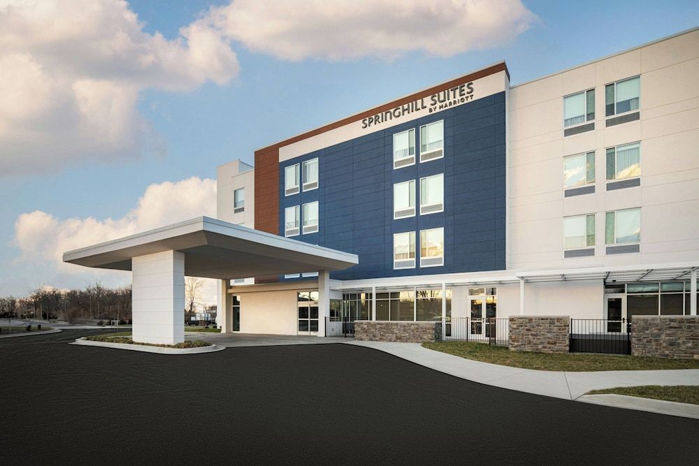 SpringHill Suites by Marriott Lexington Frankfort -1 estrelas em Frankfort