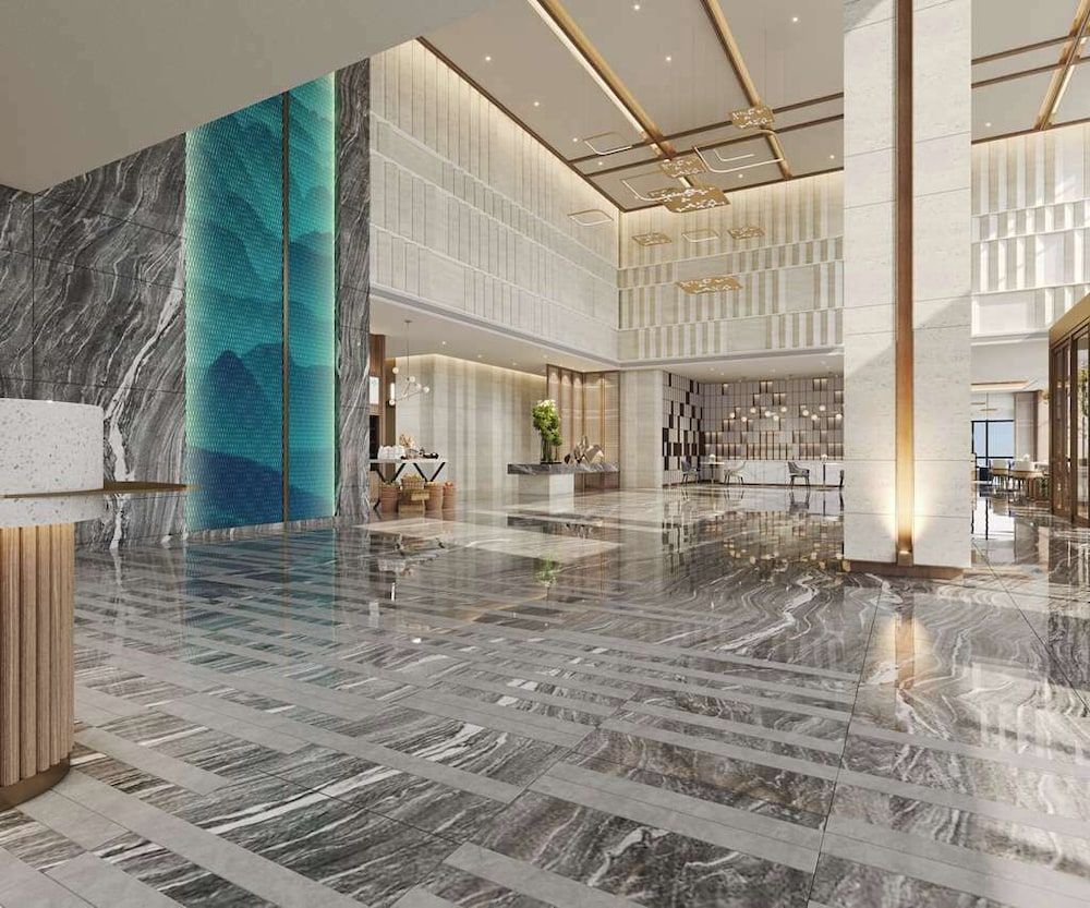 Hilton Garden Inn Xingyi Wanfenglin 2