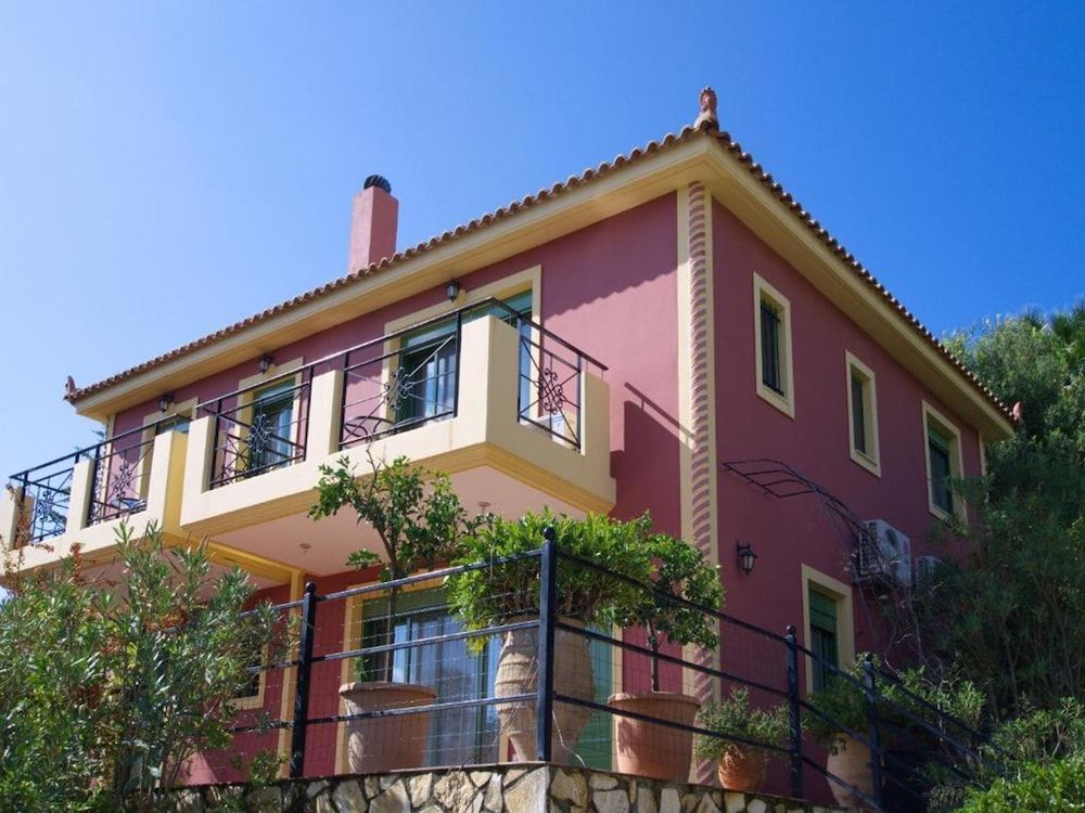 Villa Poseidonia in Ionian Islands -1 estrellas en Kateliós