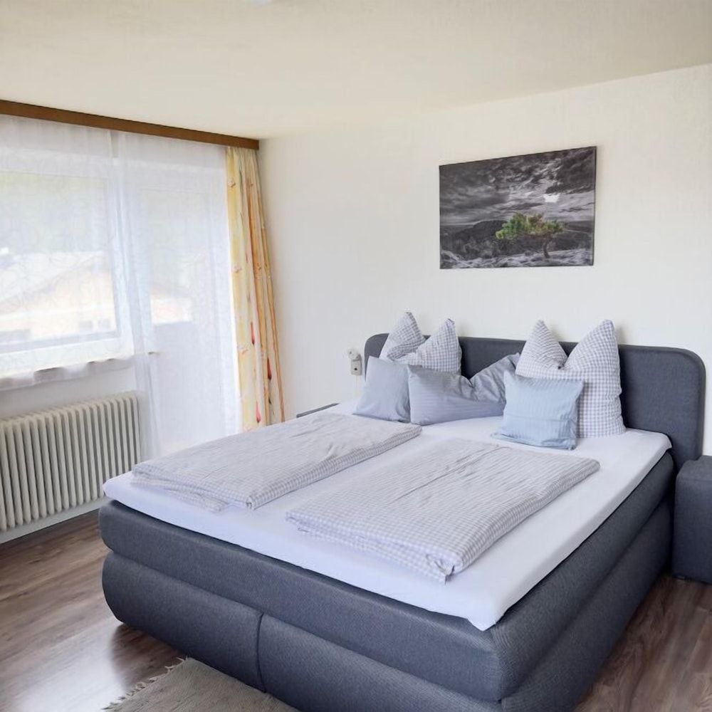 Lutz Alpenblick B&B 2