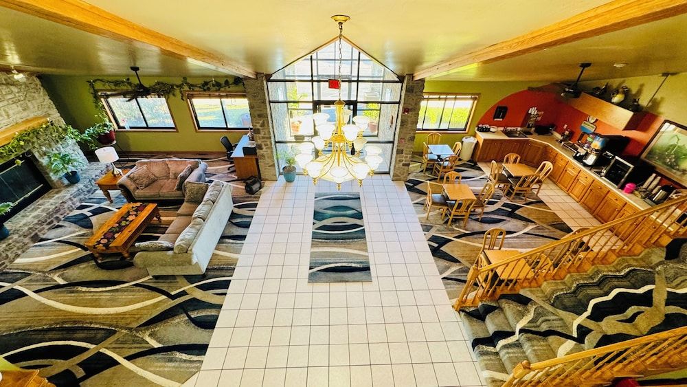 Regency Inn And Suites 2