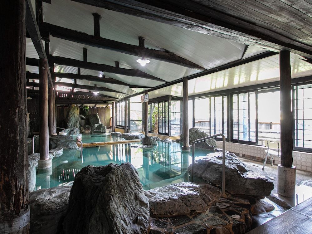 Hotel Hanageshiki 3 estrellas en Ukiha