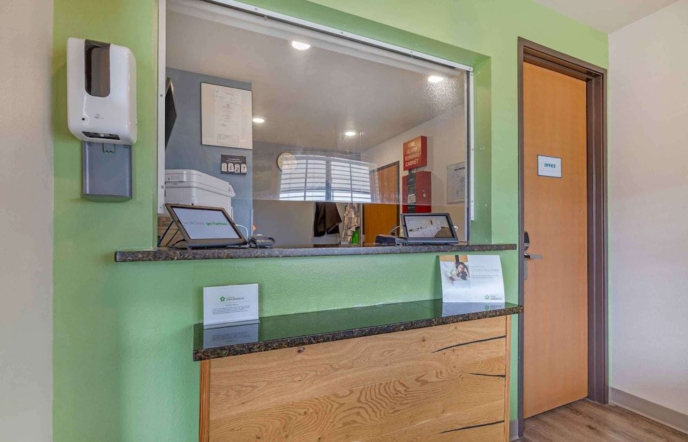 Extended Stay America Select Suites Gainesville 2