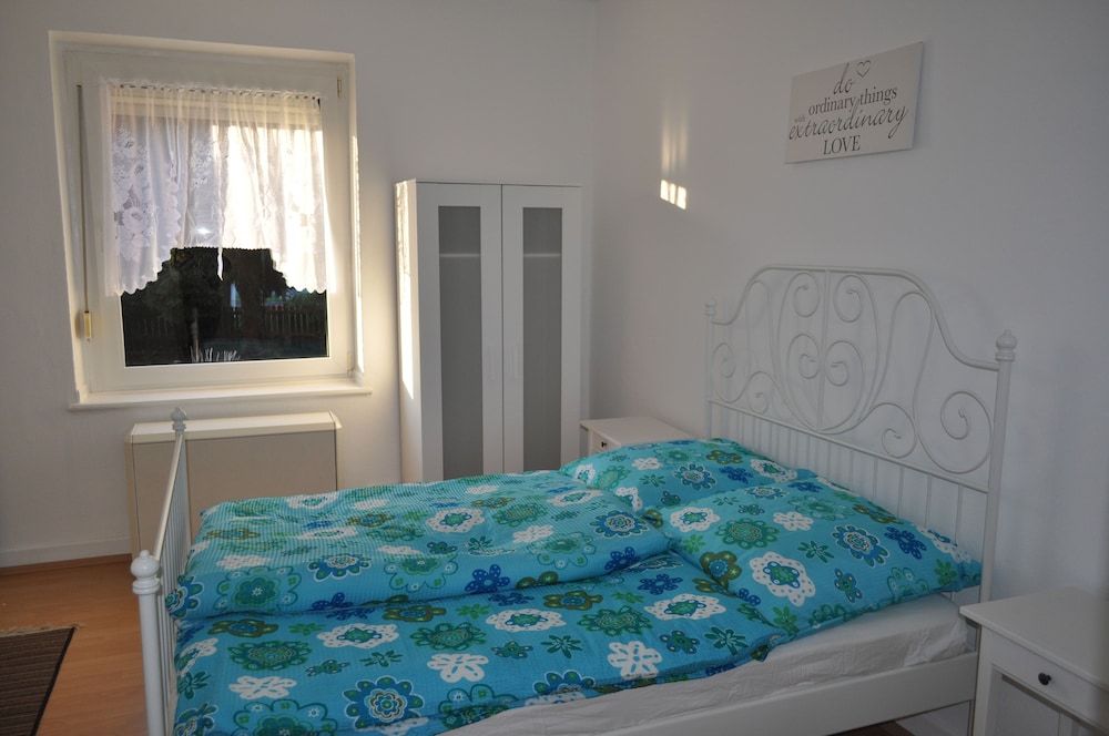 White House Deluxe Castrop Rauxel 3