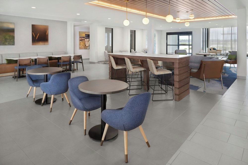 Towneplace Suites by Marriott Columbus 3