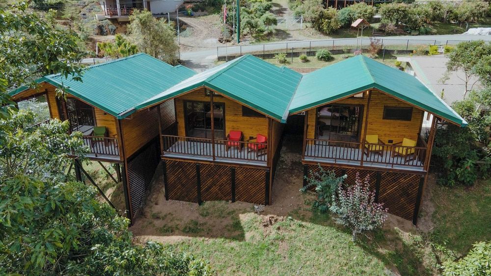 Cabinas El Quetzal 2