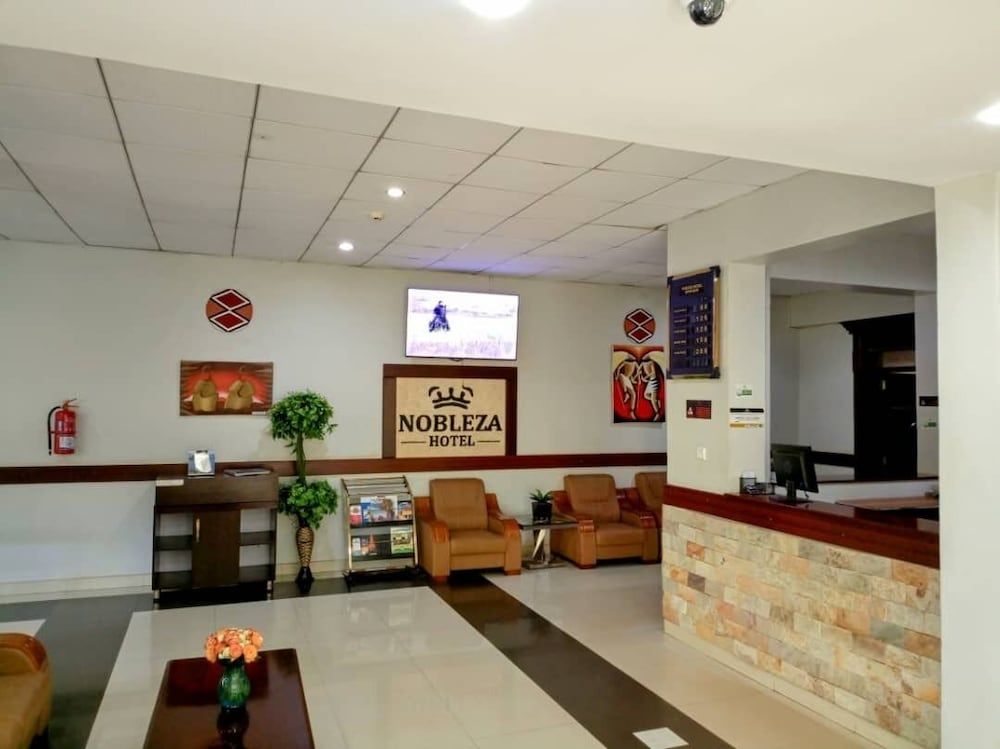 Nobleza Hotel 2