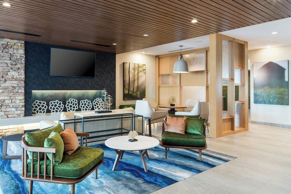 Fairfield Inn & Suites Hanford 3