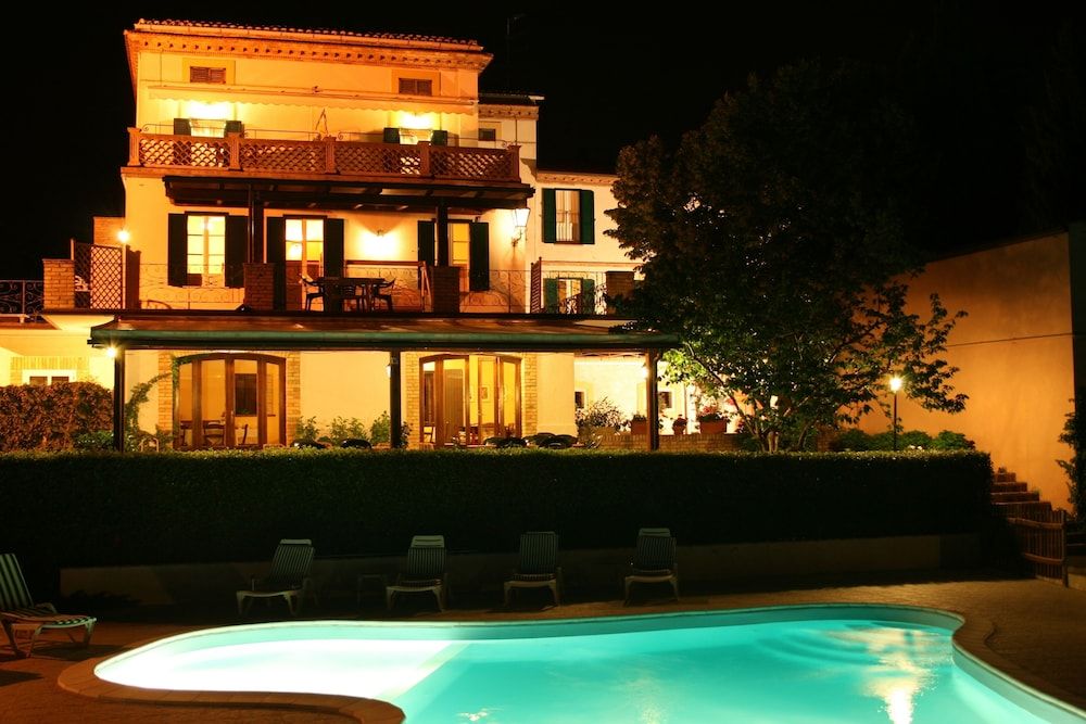 Agriturismo Villa Fiore -1 estrellas en Torano Nuovo