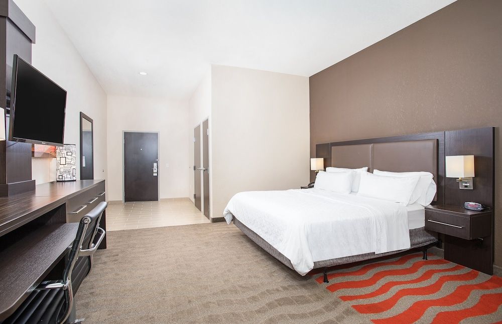 Holiday Inn Express & Suites Glasgow by IHG 3
