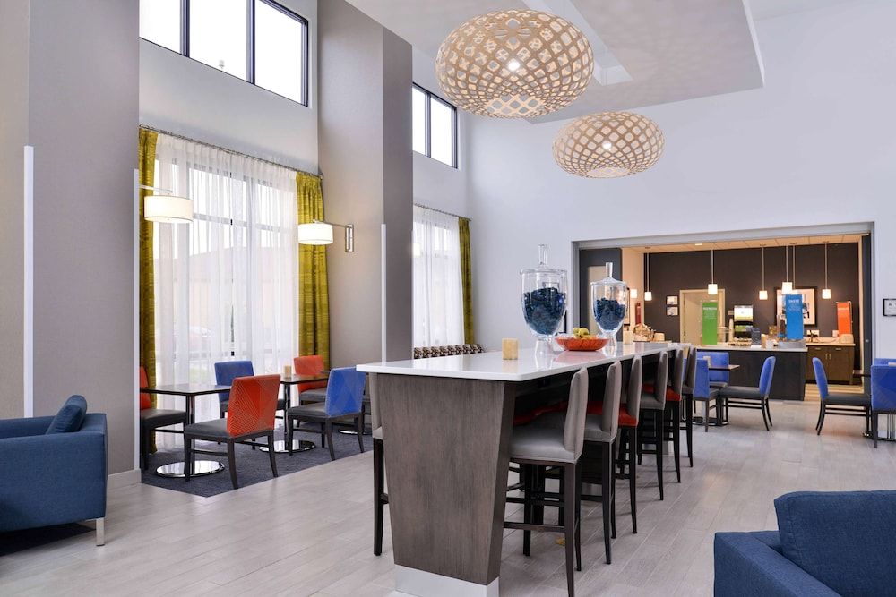 Hampton Inn & Suites Shelby 3