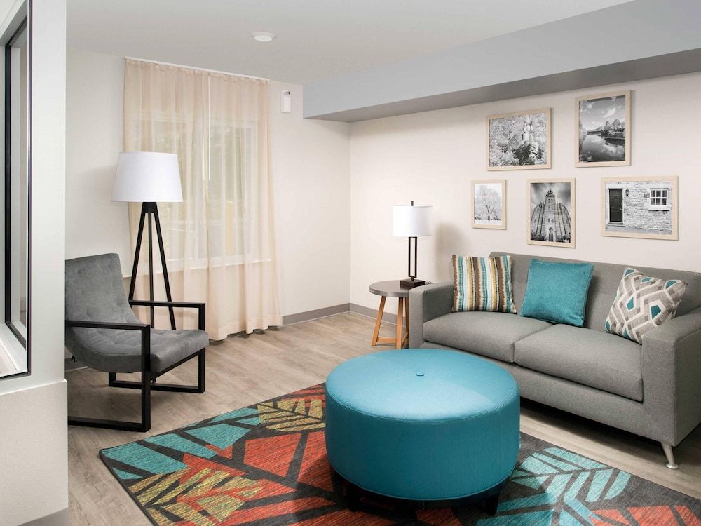 Suburban Studios Watford City 3