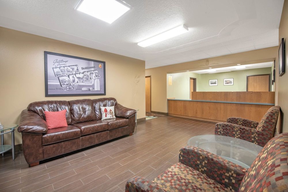 Four Seasons Inn 3