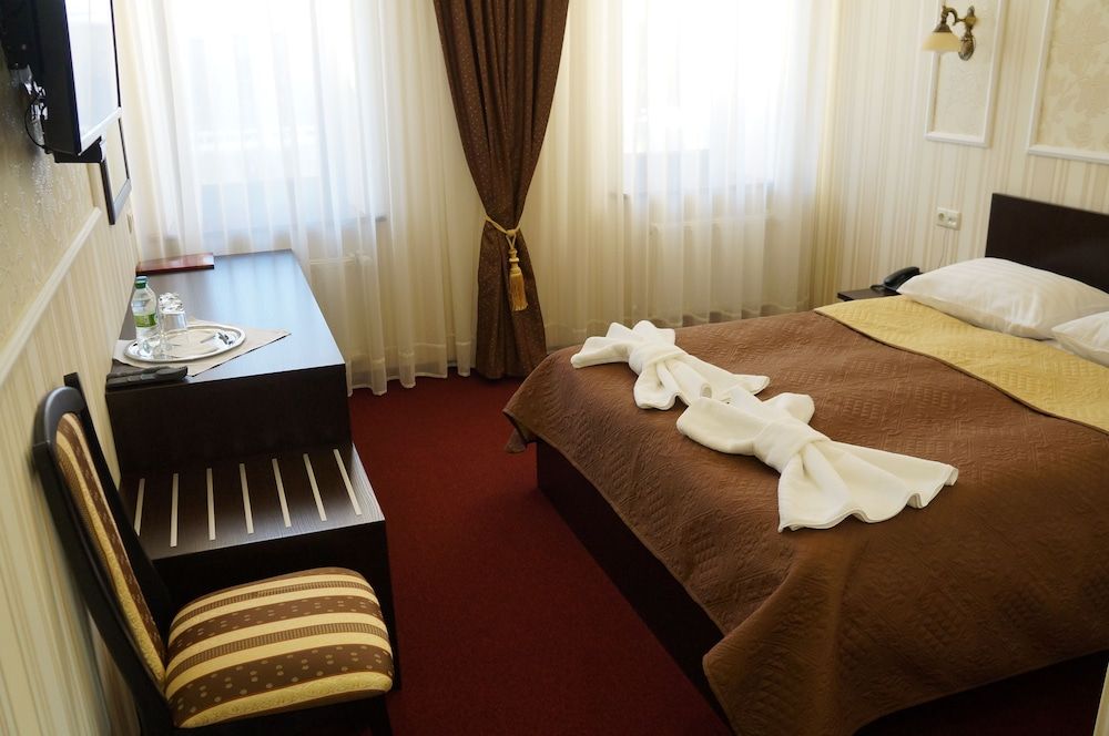 BeSt Hotel and Restaurant complex 3