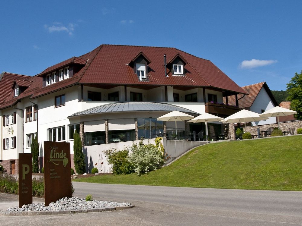 Gasthaus Linde -1 estrellas en Hofstetten