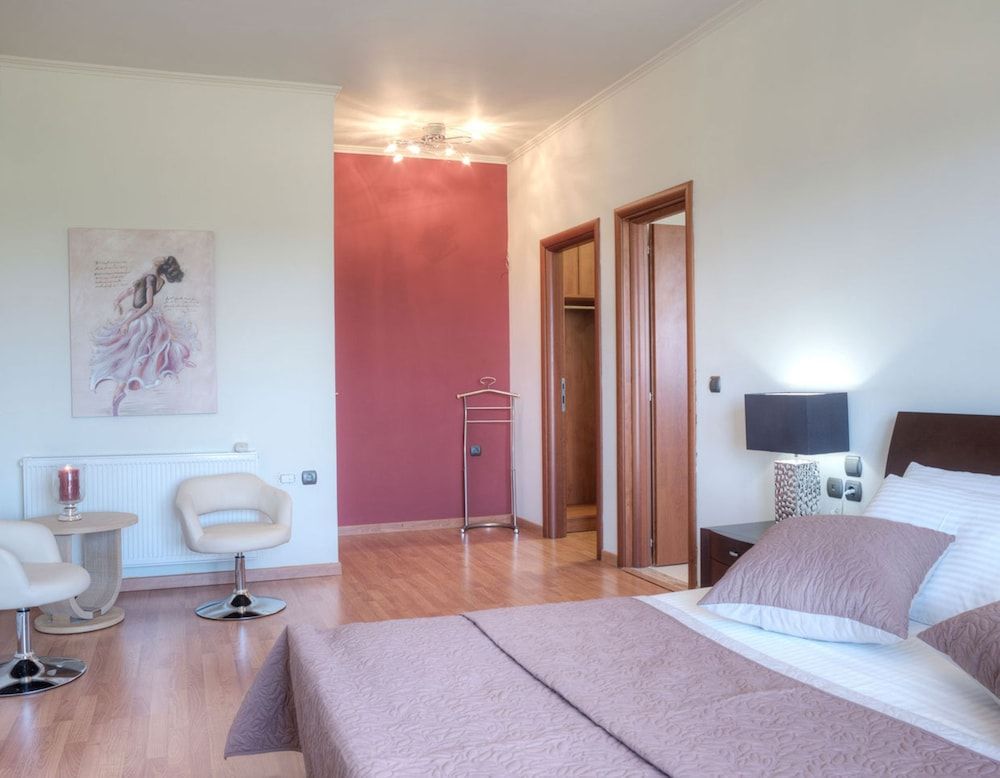 Villa Artemis 2