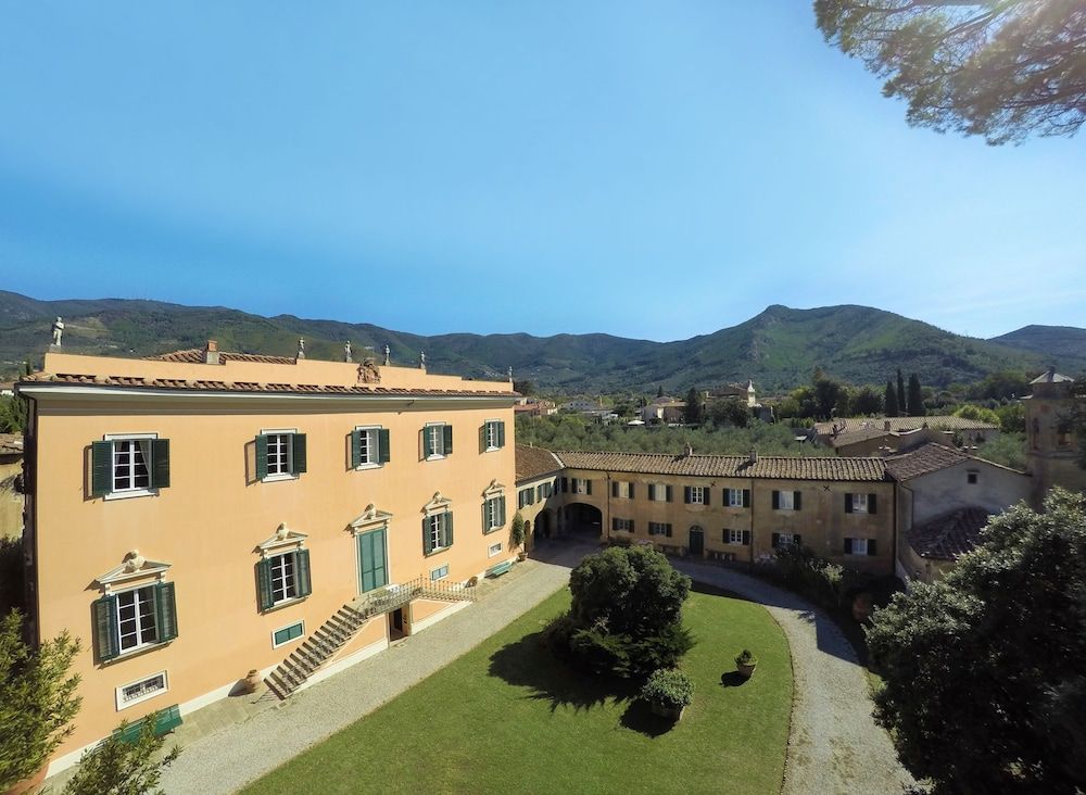 Agriturismo Villa Rosselmini -1 estrelas em Calci