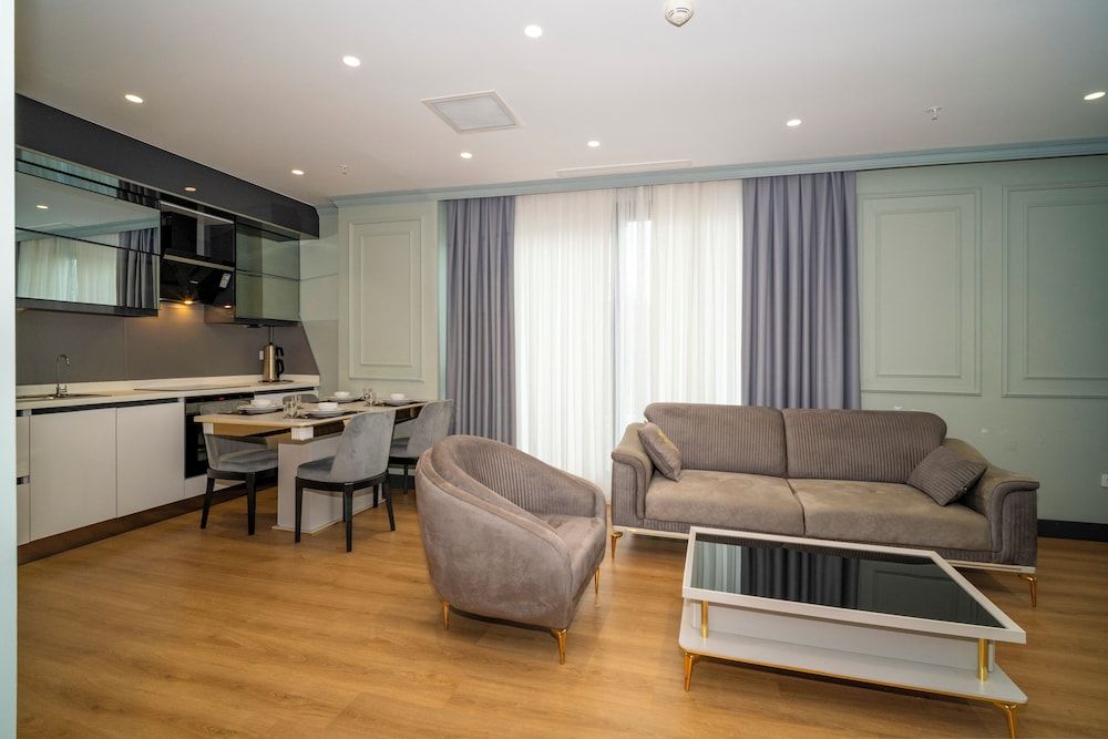 Rusel Park Residence 3