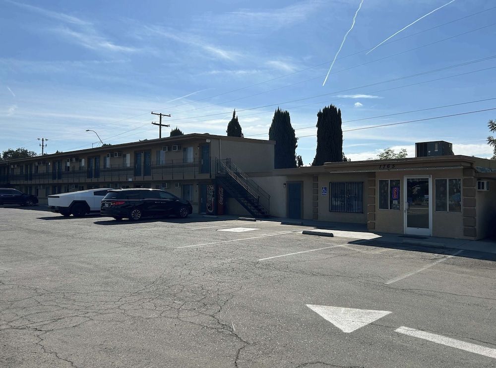 Motel 6 Selma, CA 2 estrelas em Selma