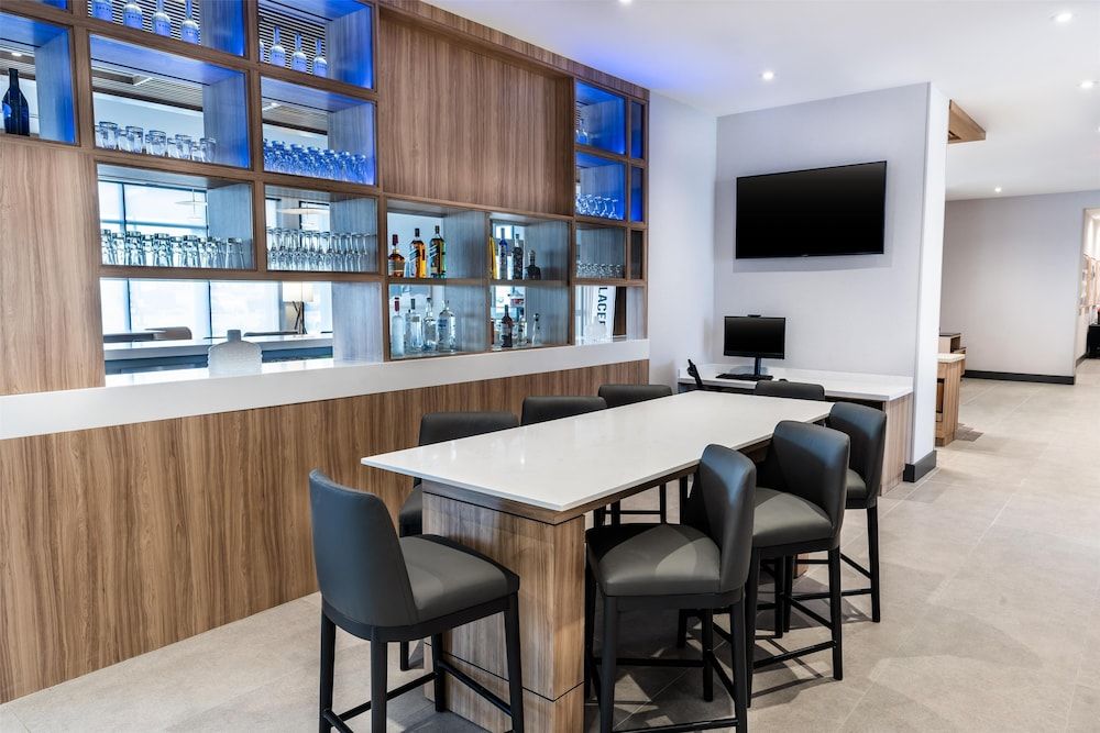 Hyatt Place Eagle Pass 2