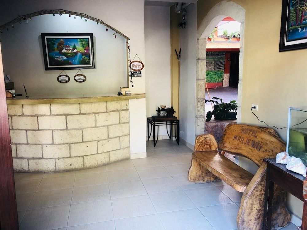 Hotel Marjenny 2