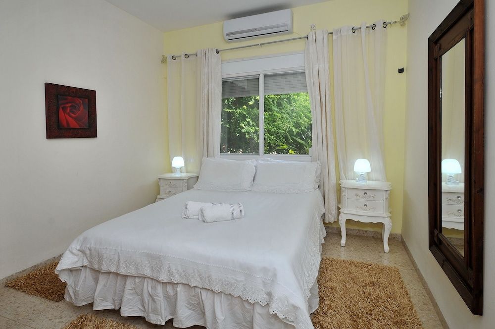 Villa & Lode Bat Galil 3