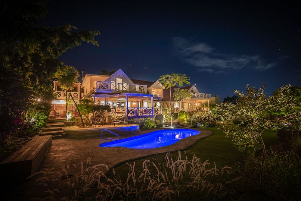 YEBO Boutique Guesthouse 4 estrellas en Somerset West