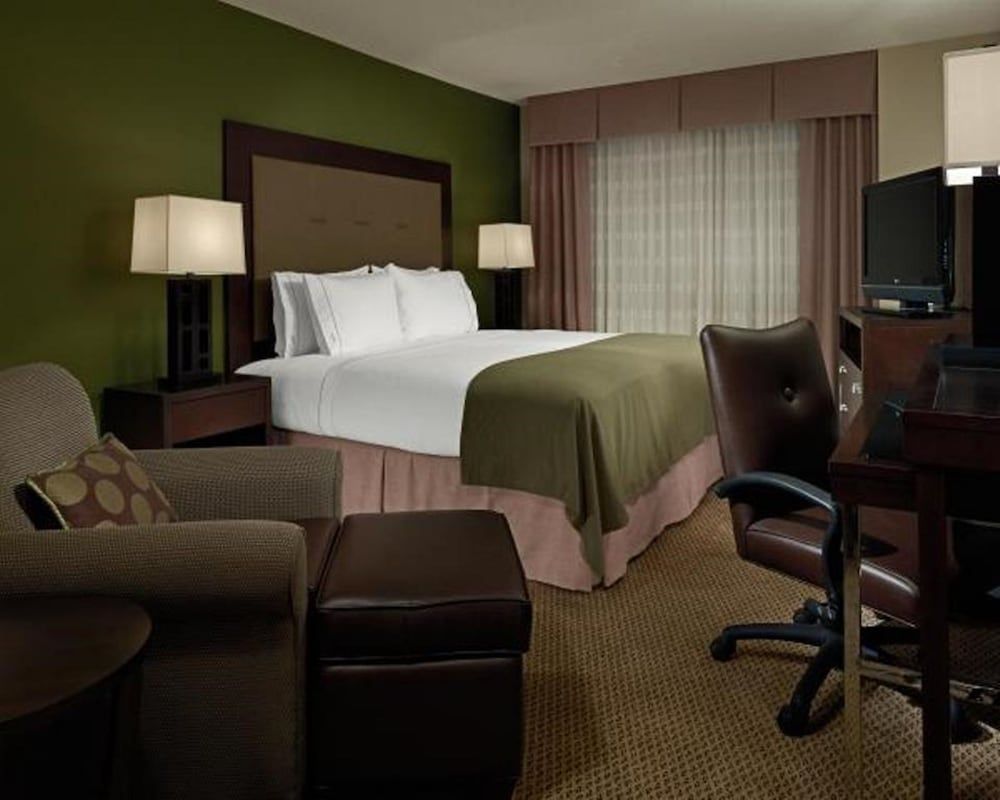 Holiday Inn Express & Suites Sweetwater by IHG 2