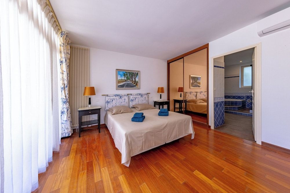 Domaine La Yole Wine Resort 2