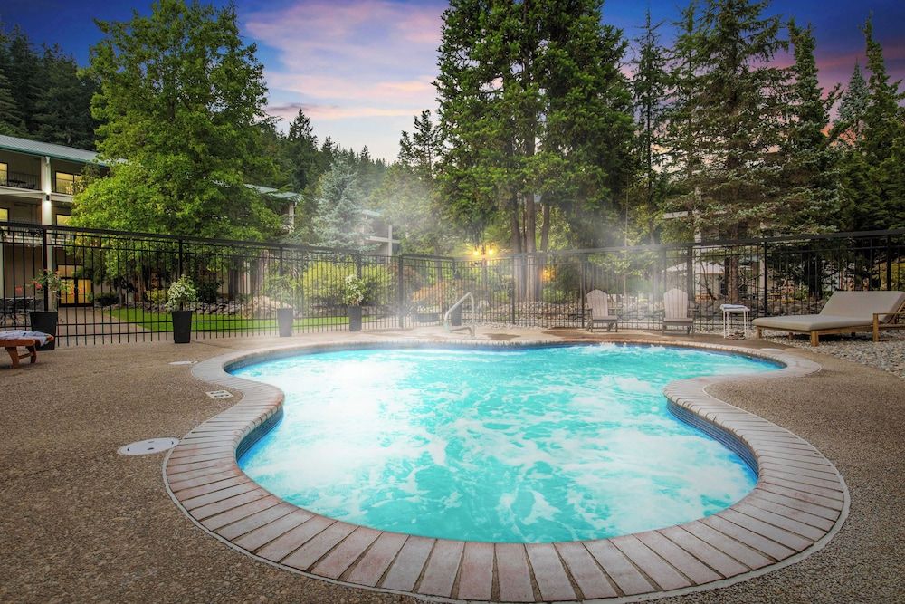 Bonneville Hot Springs Resort & Spa 3 estrellas en North Bonneville