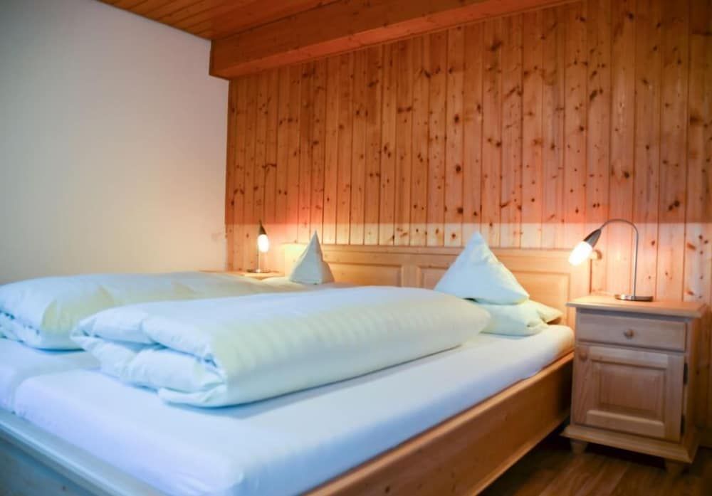 Hotel Restaurant Alpenhof 3