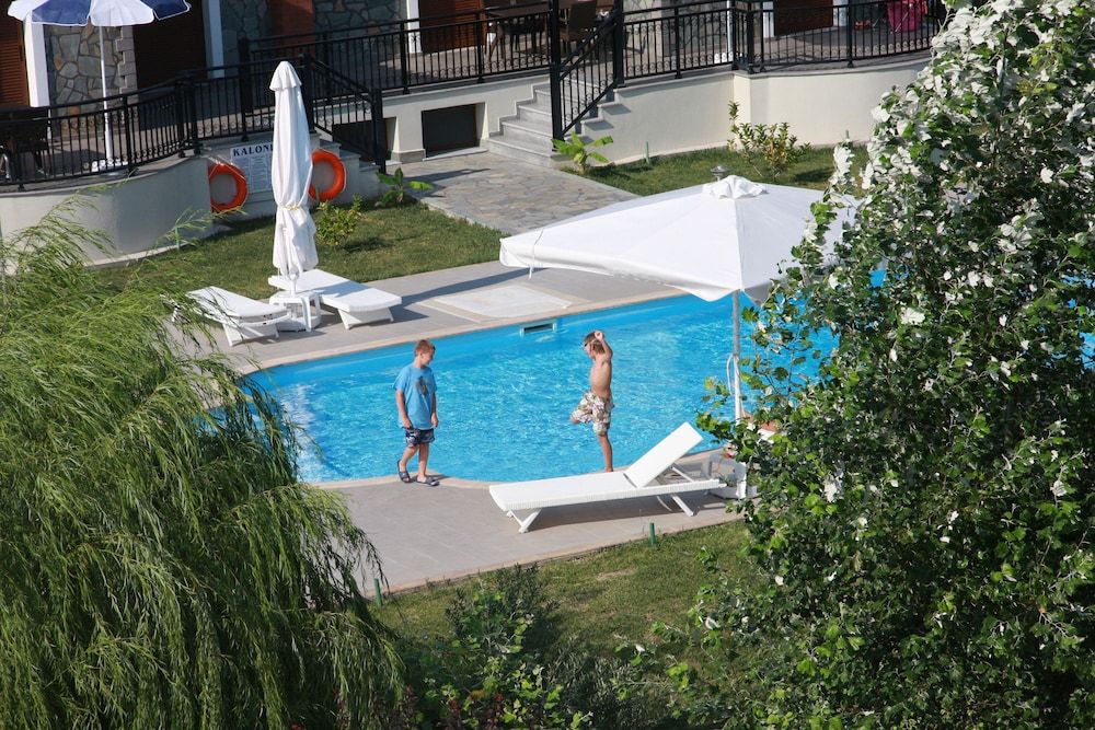 Kaloni village apartments 2
