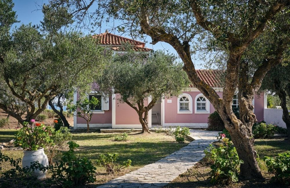 Villa Artemis Periyali 2