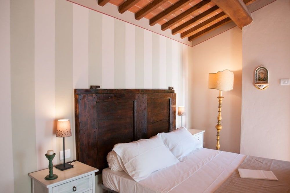 Borgo tra gli Olivi 3