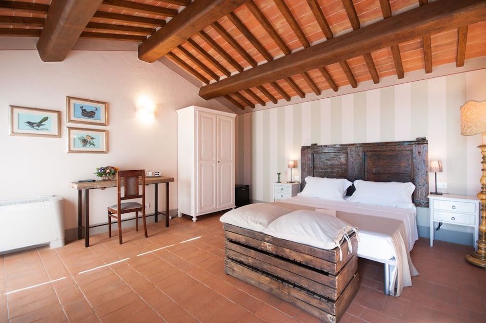 Borgo tra gli Olivi 2