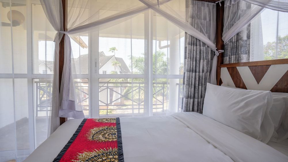 BLUE WATER VILLAS 2