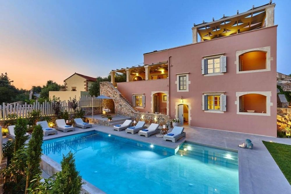 Villa Rouga in Xirosterni -1 estrellas en Chania