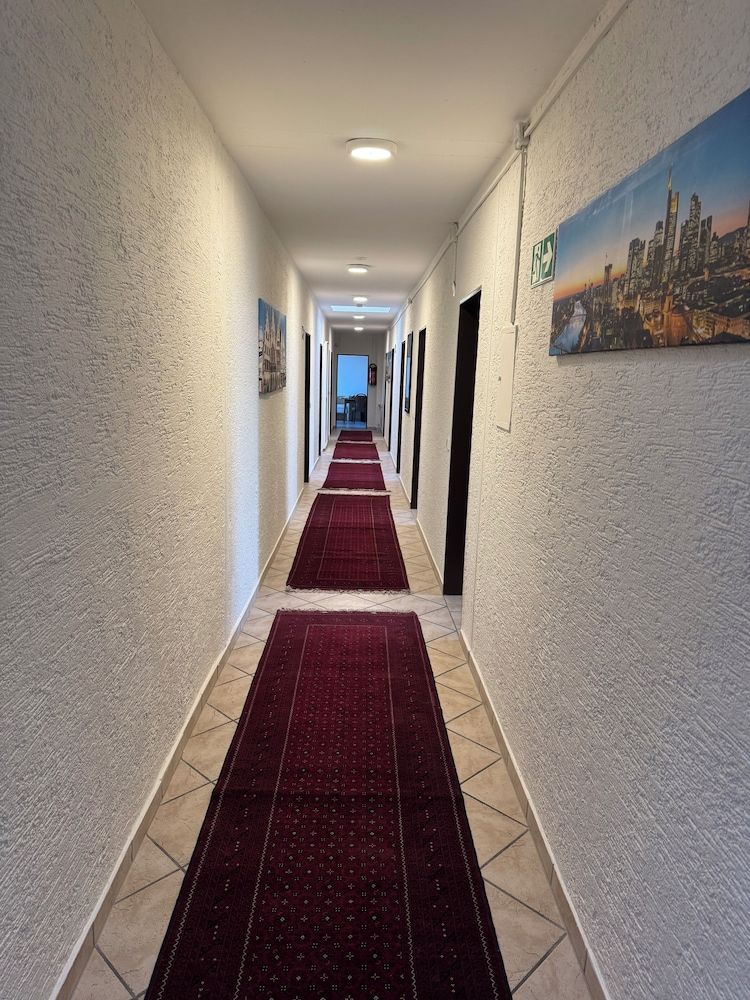 Hotel Main Taunus -1 estrellas en Hochheim am Main