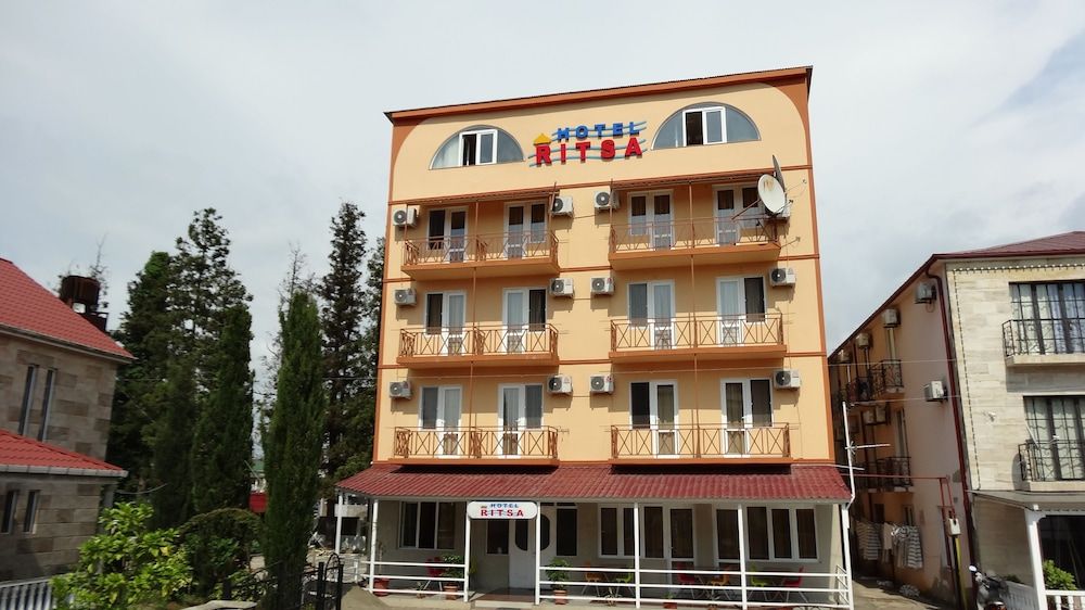 Hotel Ritsa -1 estrellas en Ureki