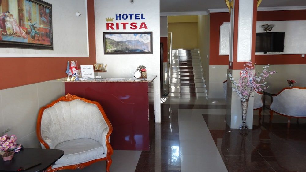 Hotel Ritsa 2